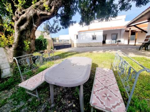 VENDIDA PELA 'TA MAISON DE RÊVE'