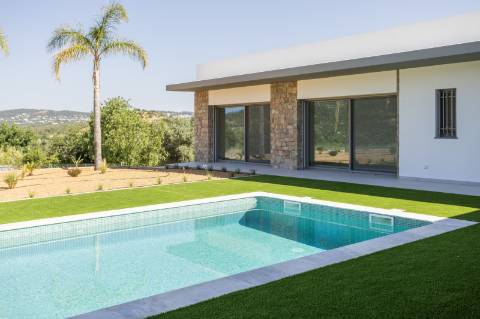 VENDIDA PELA ' TA MAISON DE RÊVE'

