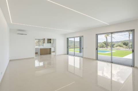 VENDIDA PELA ' TA MAISON DE RÊVE'

