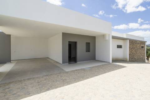 VENDIDA PELA ' TA MAISON DE RÊVE'
