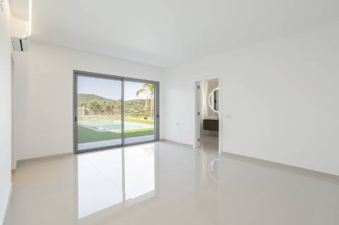VENDIDA PELA ' TA MAISON DE RÊVE'
