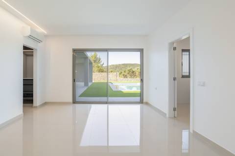 VENDIDA PELA ' TA MAISON DE RÊVE'
