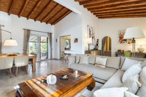 VENDIDA PELA ' TA MAISON DE RÊVE'