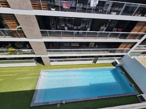 **Duplex 3 quartos de Luxo em Faro - Oportunidade Única! **