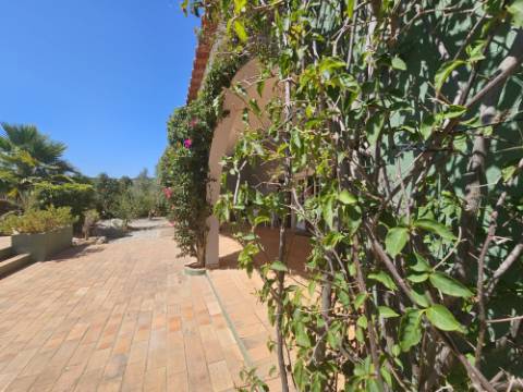 VENDIDA PELA ' TA MAISON DE RÊVE'