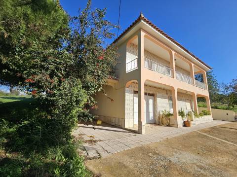 VENDIDA PELA ' TA MAISON DE RÊVE'