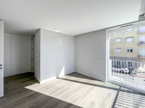 Apartamento T3 Moderno em Almancil com Excelente Localização