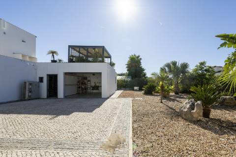 VENDIDA PELA ' TA MAISON DE RÊVE'