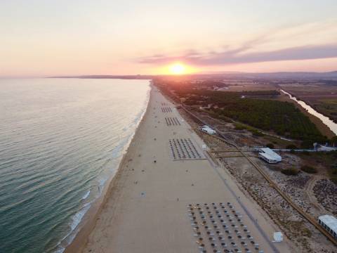 Apartamento T2 com piscina e garagem- em Vilamoura