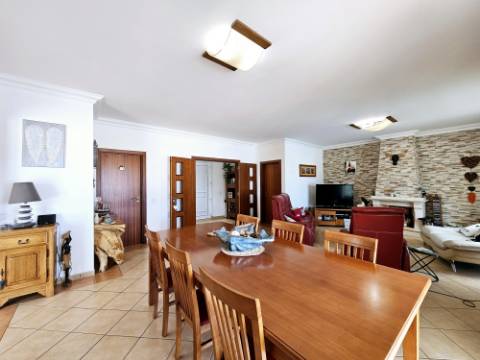 VENDIDO PELA ' TA MAISON DE RÊVE'
