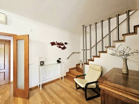 VENDIDA PELA 'TA MAISON DE RÊVE'
