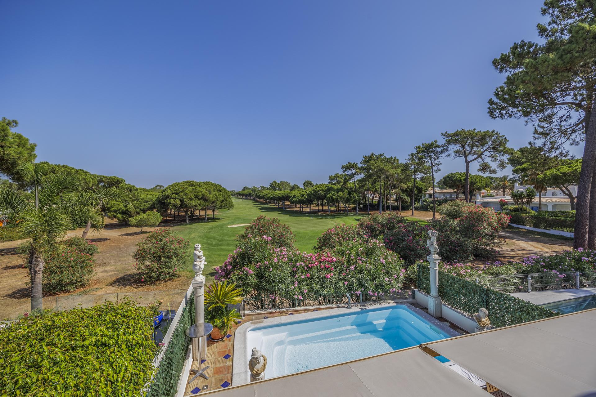 Viver Junto ao Golfe no Coração de Vilamoura
