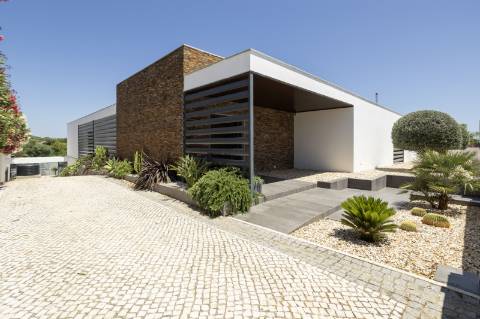 VENDIDA PELA ' TA MAISON DE RÊVE'