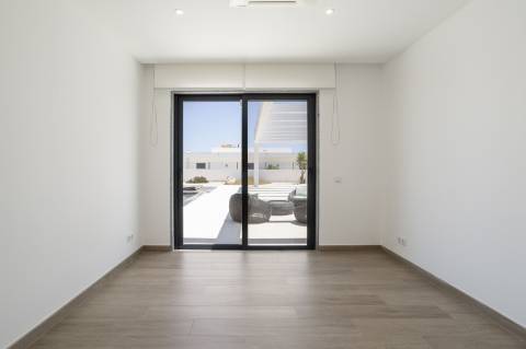 VENDIDA PELA ' TA MAISON DE RÊVE'