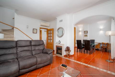 Moradia em condomínio privado, perto de Vale do Lobo