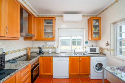 Moradia em condomínio privado, perto de Vale do Lobo