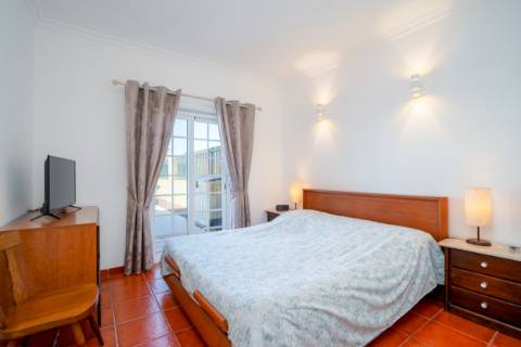 Moradia em condomínio privado, perto de Vale do Lobo