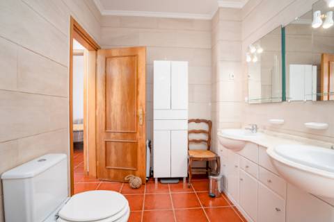 Moradia em condomínio privado, perto de Vale do Lobo