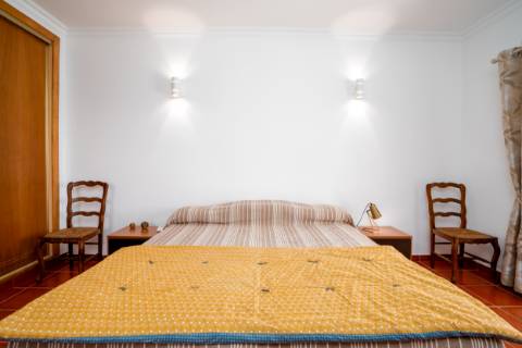 Moradia em condomínio privado, perto de Vale do Lobo