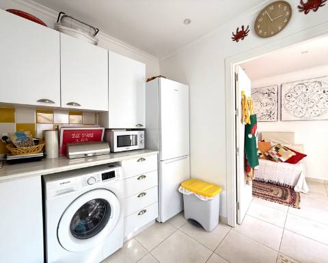 Casa geminada com charme I T2 +1 I Quintal I Centro de Vila Real de Santo António