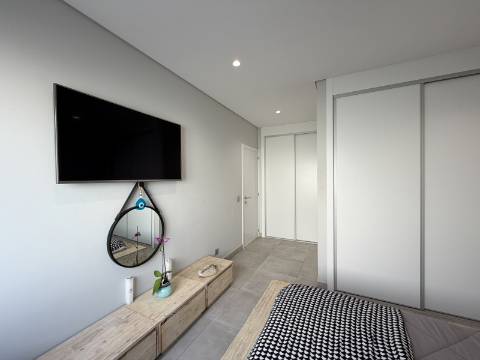 Apartamento T2 em Almancil Moderno com Excelente Localização