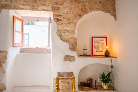 Quinta renovado com muito gosto e vista mar