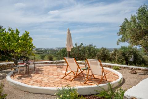 Quinta renovado com muito gosto e vista mar