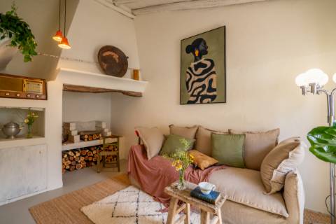 Quinta renovado com muito gosto e vista mar