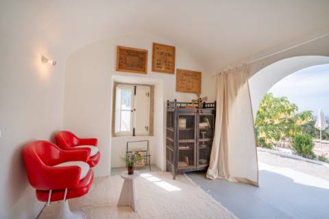 Quinta renovado com muito gosto e vista mar