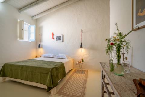 Quinta renovado com muito gosto e vista mar