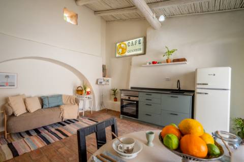 Quinta renovado com muito gosto e vista mar