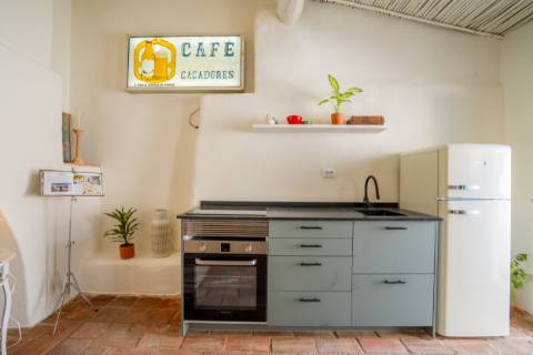 Quinta renovado com muito gosto e vista mar