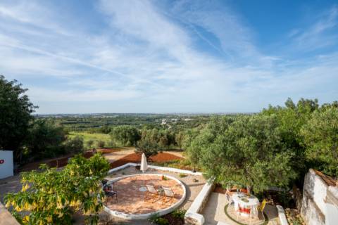 Quinta renovado com muito gosto e vista mar