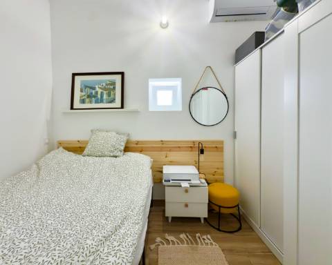 CPCV ASSINADO
Casa com charme autêntico I 2 quartos I Patio I Rooftop no centro histórico de Olhão