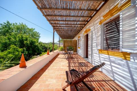 Magnifica quinta de charme com piscina situada perto de Moncarapacho