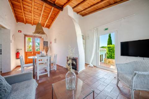 Magnifica quinta de charme com piscina situada perto de Moncarapacho