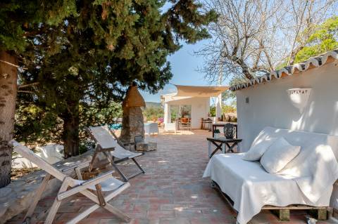 Magnifica quinta de charme com piscina situada perto de Moncarapacho