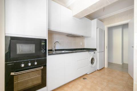Apartamento T1 Totalmente Renovado em Faro