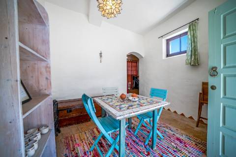 Uma Alma Boémia no Coração do Algarve! Magnífica Quinta Tradicional de Charme | 8 Quartos | Pátio | Jardim | Moncarapacho'