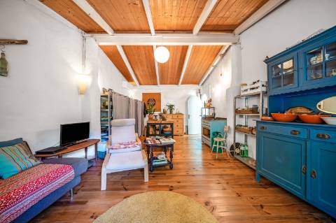 Uma Alma Boémia no Coração do Algarve! Magnífica Quinta Tradicional de Charme | 8 Quartos | Pátio | Jardim | Moncarapacho'