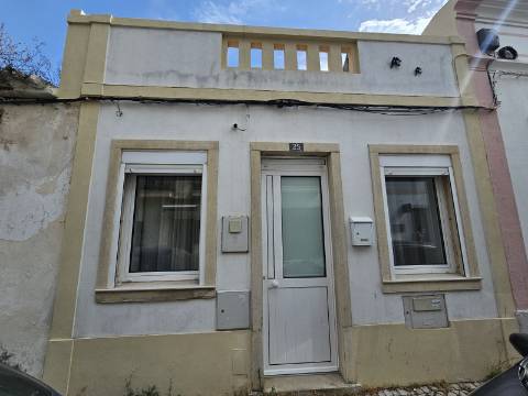 Moradia totalmente renovada no coração de Loulé