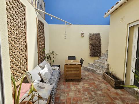 Moradia totalmente renovada no coração de Loulé