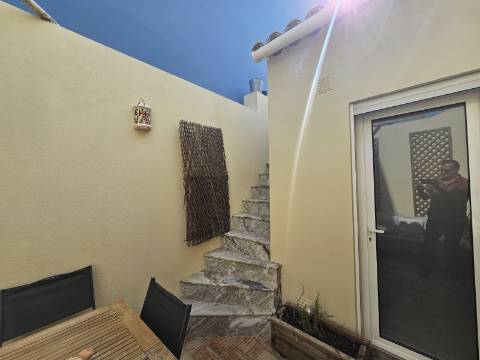 Moradia totalmente renovada no coração de Loulé