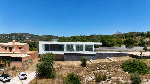 MORADIA 3 QUARTOS COM VISTA MAR PARA VENDA EM FARO