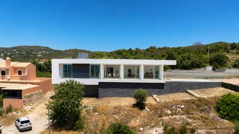 MORADIA 3 QUARTOS COM VISTA MAR PARA VENDA EM FARO