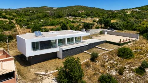 MORADIA 3 QUARTOS COM VISTA MAR PARA VENDA EM FARO