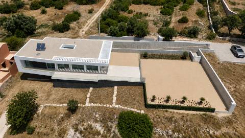 MORADIA 3 QUARTOS COM VISTA MAR PARA VENDA EM FARO