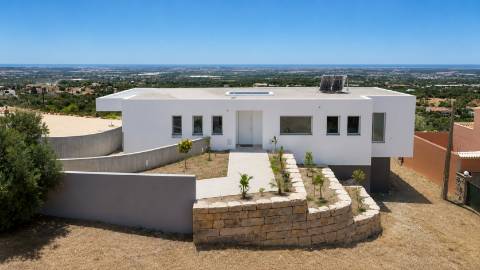 MORADIA 3 QUARTOS COM VISTA MAR PARA VENDA EM FARO