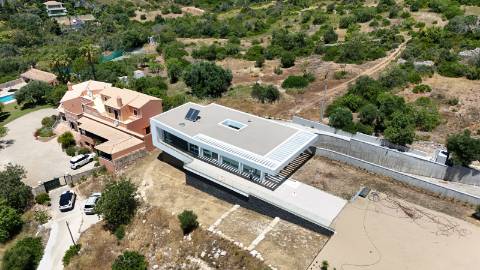 MORADIA 3 QUARTOS COM VISTA MAR PARA VENDA EM FARO