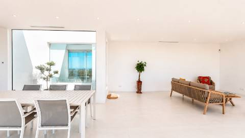 MORADIA 3 QUARTOS COM VISTA MAR PARA VENDA EM FARO